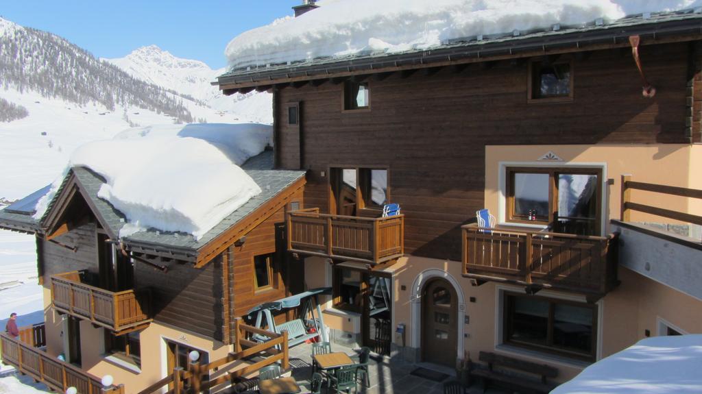 Residence Baita Cusini Livigno Buitenkant foto