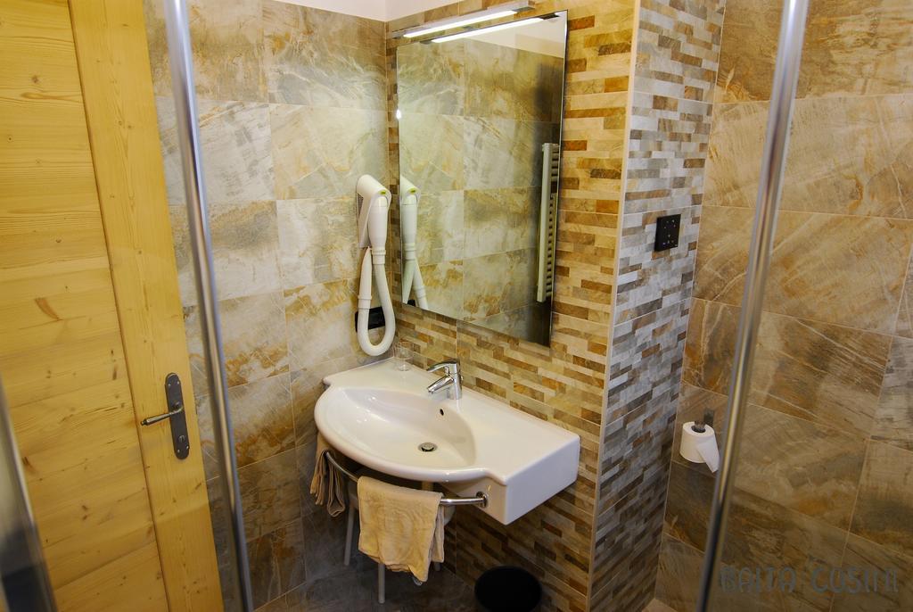 Residence Baita Cusini Livigno Buitenkant foto